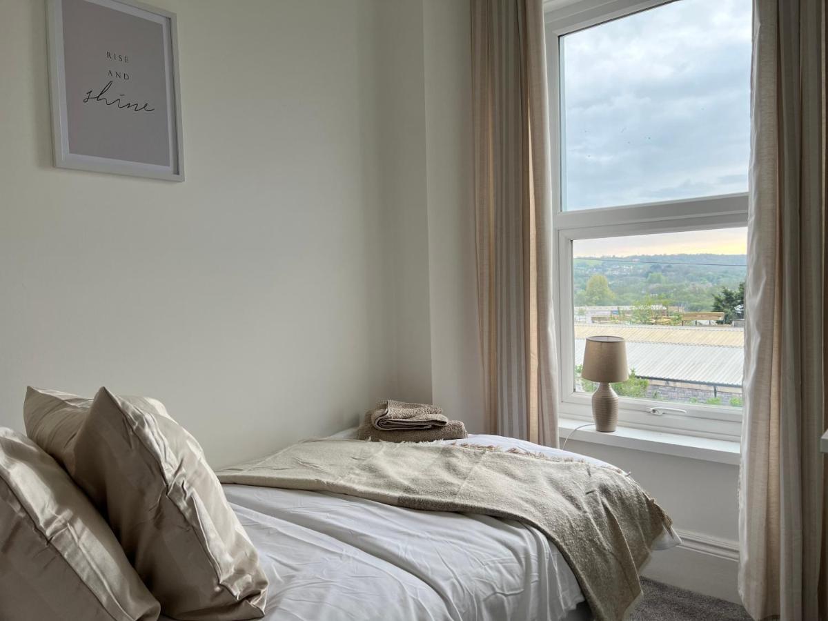 Heathcliff - 5 Bedroom House In Town Centre Tenby Eksteriør billede