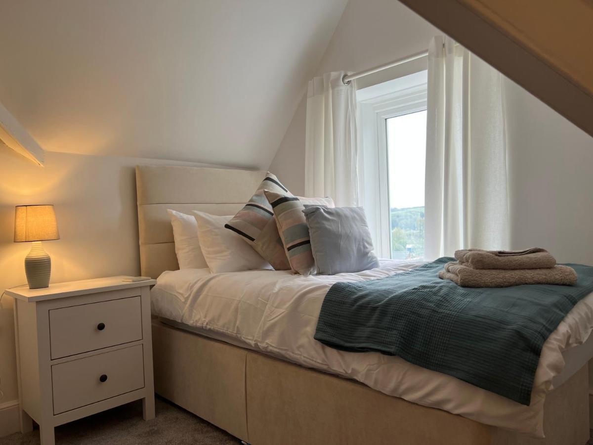 Heathcliff - 5 Bedroom House In Town Centre Tenby Eksteriør billede